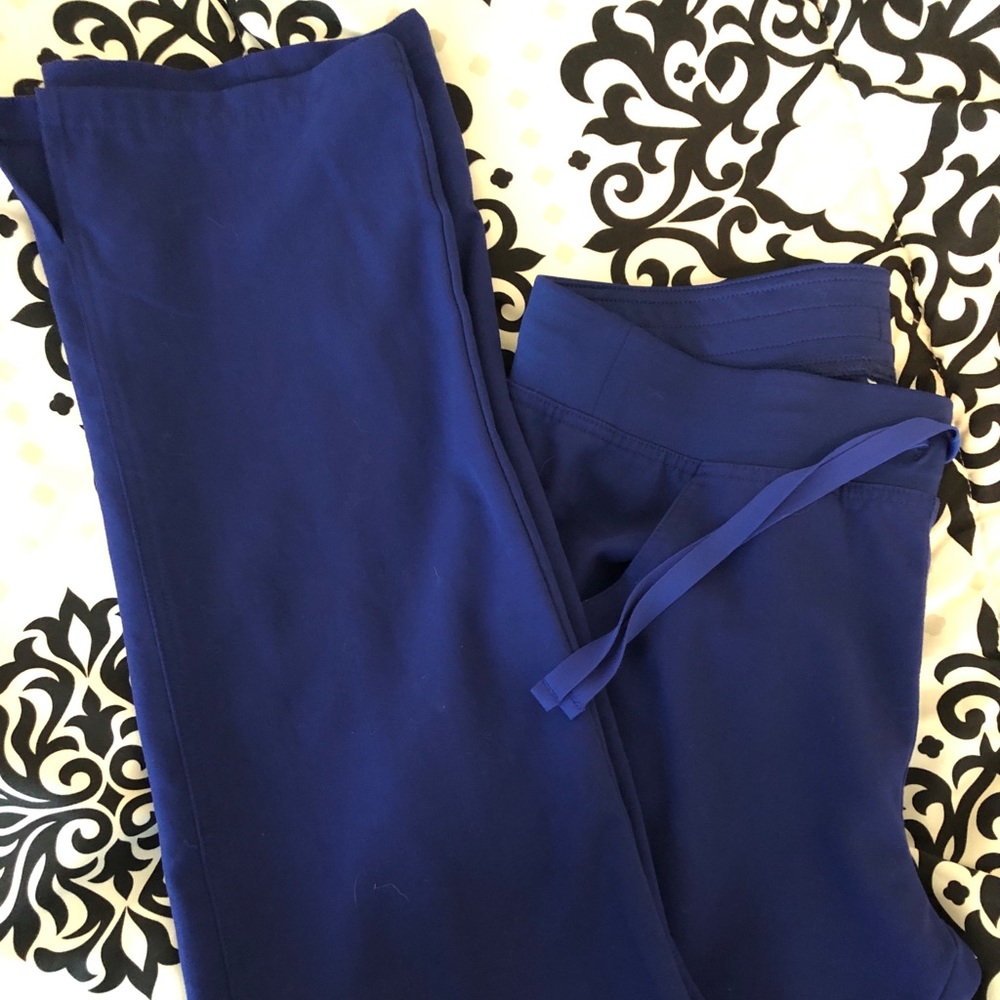 Figs scrub pants sz small tall
